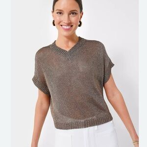 Tuckernuck never worn! Bronze Metalic knit top!